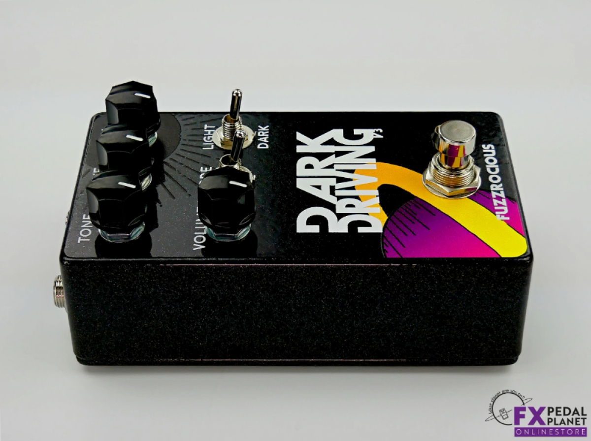 Dark Driving V3 (-6%)